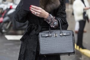 Rekomendasi Tas Prada Ini Jadi Simbol Prestise Di Dunia Fashion