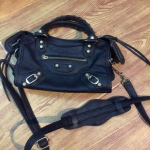 Rekomendasi Tas Wanita Balenciaga