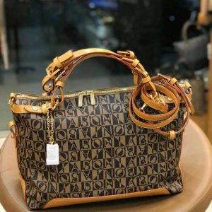 Tas Wanita Bonia Unik dan Trendi