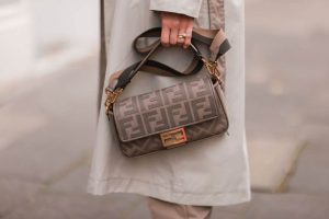 Rekomendasi Tas Fendi yang Mewah dan Elegan
